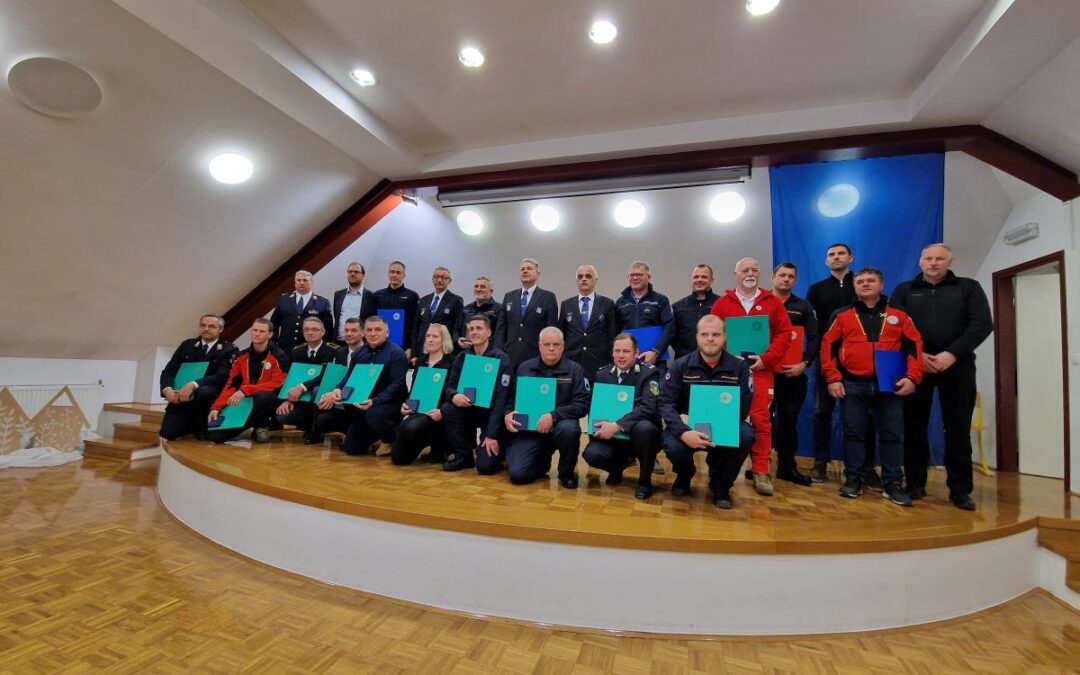 Na regijski slovesnosti Civilne zaščite podelili priznanja