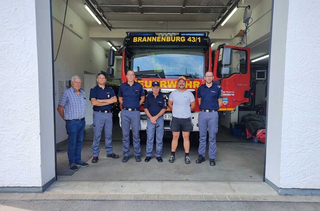 Predstavniki kobariških gasilcev in Občine Kobarid obiskali Brannenburg
